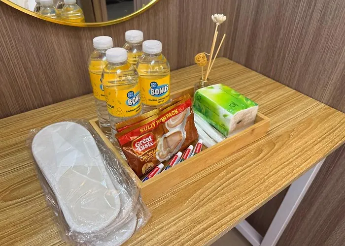 Classy Spacious Flat Shore2 Mall Of Pasay Apartment