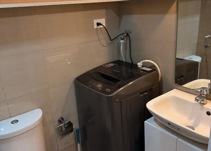 Classy Spacious Flat Shore2 Mall Of Pasay *